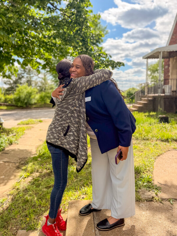 Tyiece disaster case manager with LifeWise StL with tornado survivor one year later-1