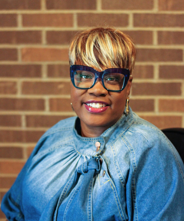 Wendy Lewis staff LifeWise StL